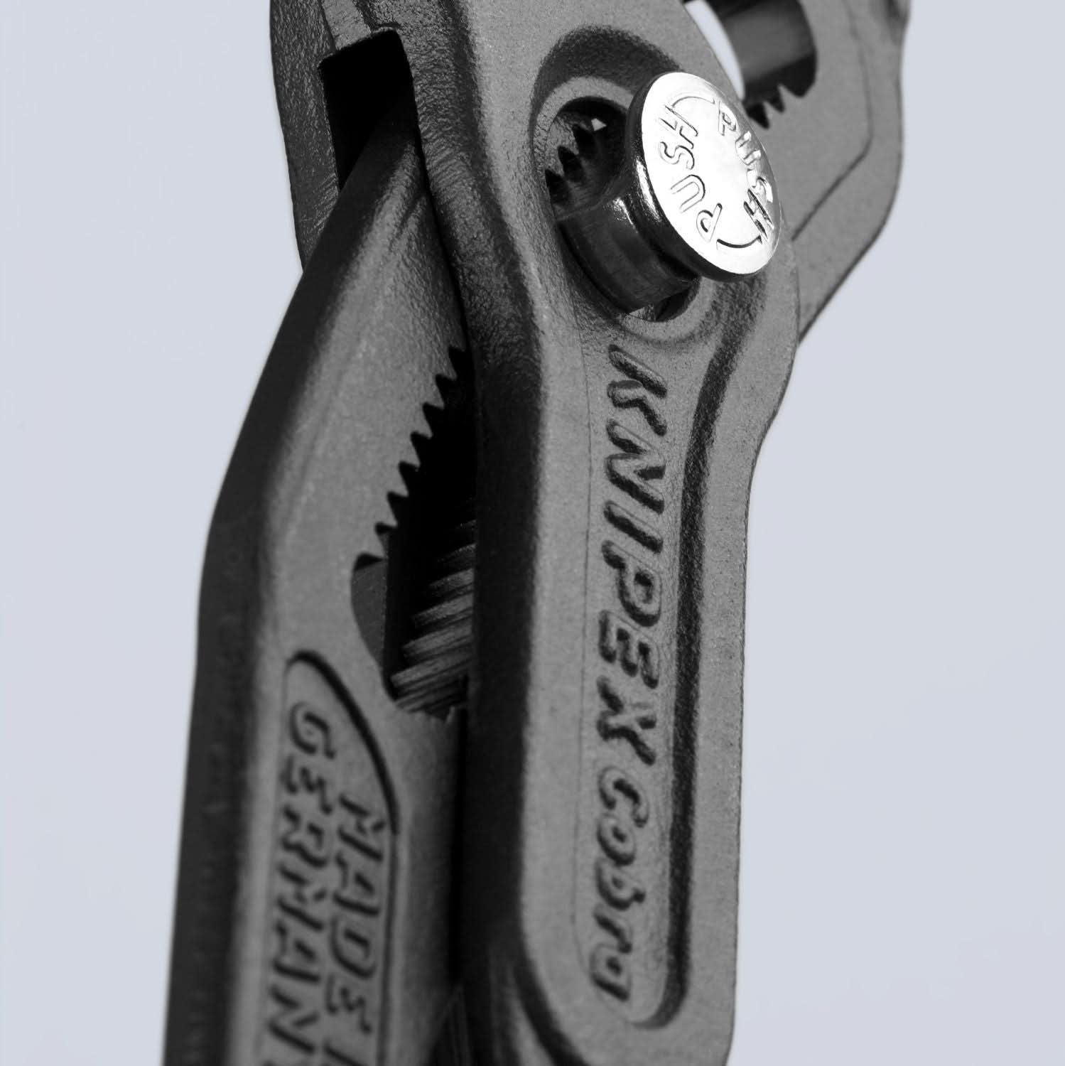 9K 00 80 143 US-40374531_7.jpg